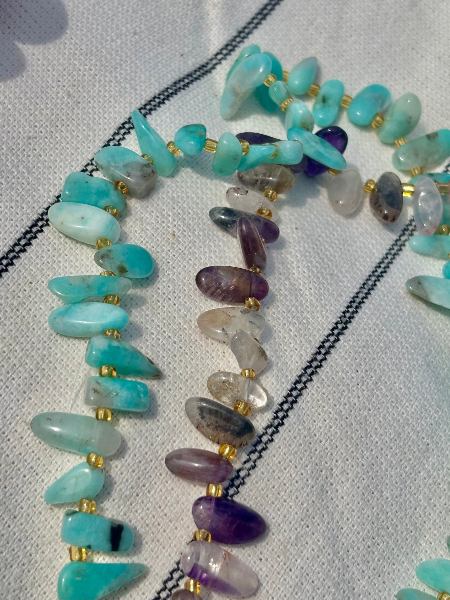 Collar Stones