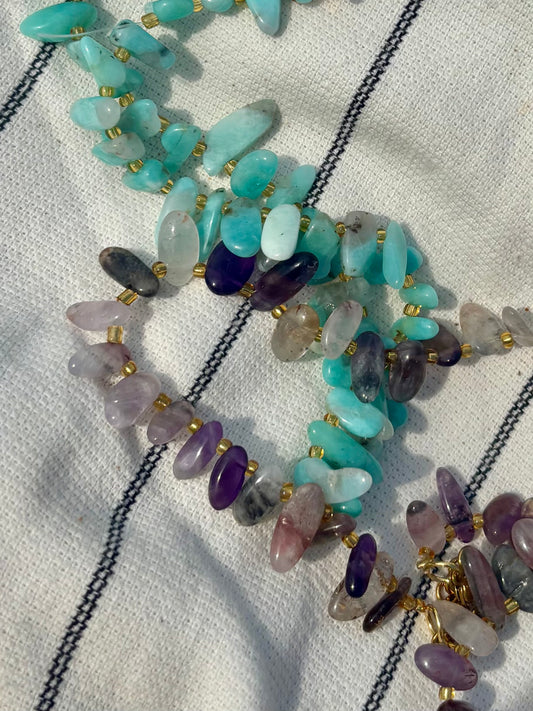Collar Stones